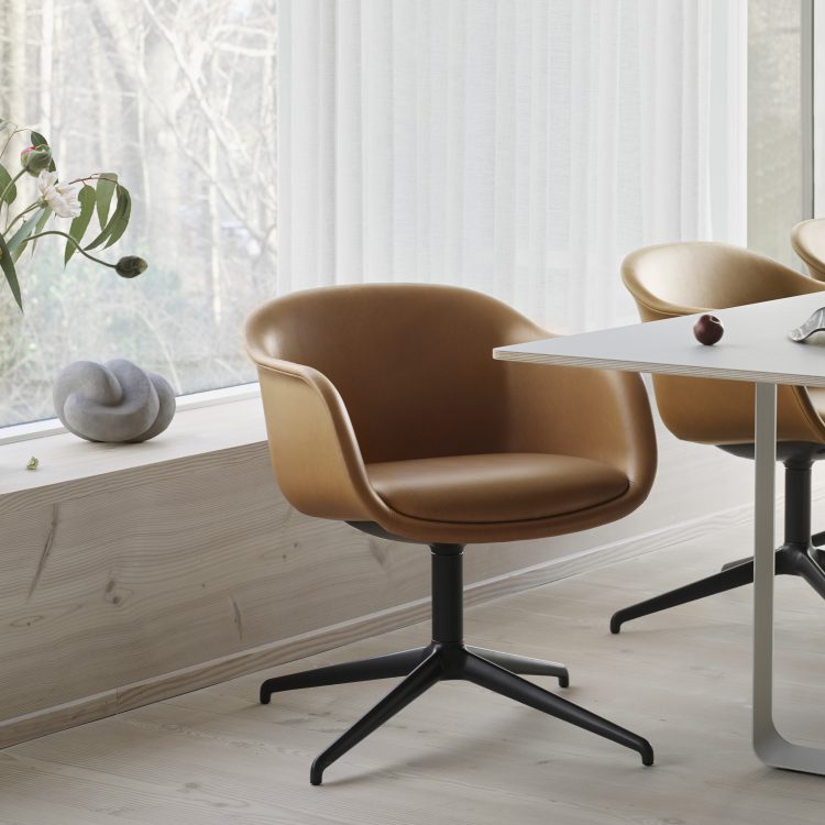 Fiber Conference Armchair